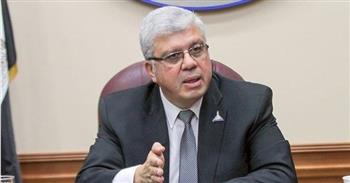   وزير التعليم العالي: مشروع تصنيع السيارة الكهربائية المصرية يعزز ربط البحث العلمي بالصناعة