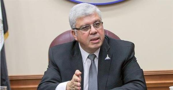 وزير التعليم العالي: مشروع تصنيع السيارة الكهربائية المصرية يعزز ربط البحث العلمي بالصناعة
