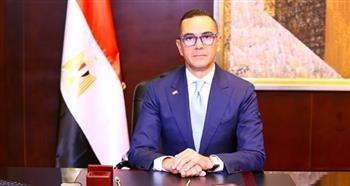 وزير الاستثمار يجري مباحثات مع كبار المسؤولين بالحكومة الألمانية