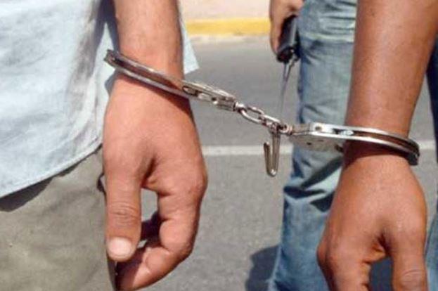 حبس عاطلين 4 أيام لاتهامهما بسرقة الدراجات النارية فى الموسكى
