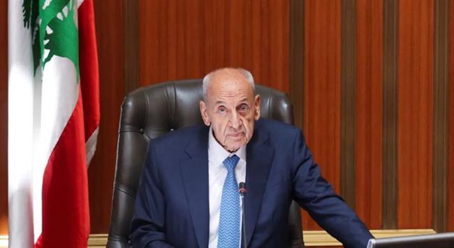 رئيس النواب اللبناني يبحث مع الرئيس الفرنسي مسار وقف إطلاق النار 