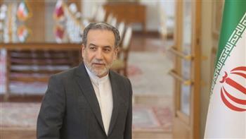وزير الخارجية الإيراني يؤكد لنظيره اللبناني دعم طهران لوقف إطلاق النار