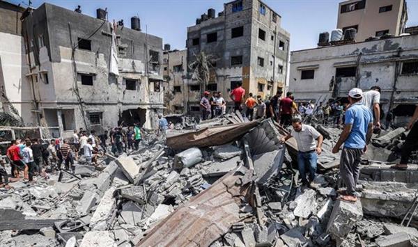 مصادر طبية فلسطينية: 45 شهيدا في غارات لـ الاحتلال على غزة منذ فجر اليوم