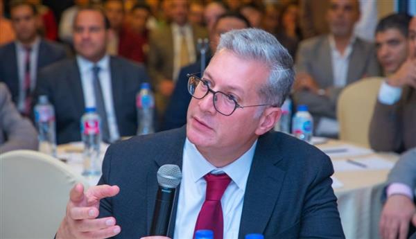 "بدوي": جمعية مهندسي البترول تعزز التواصل وتنقل الخبرات على مستوى 145 دولة
