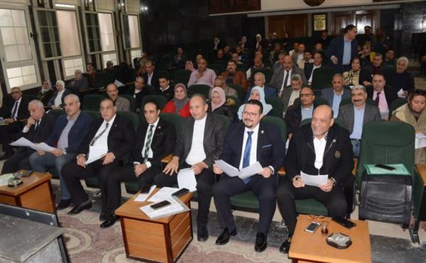 محافظ الغربية يؤكد على الارتقاء بالخدمات المقدمة للمواطنين