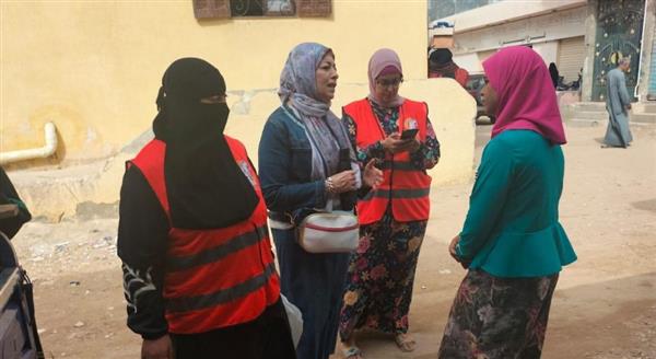 حملة طرق الأبواب للتعريف بالمبادرة الرئاسية "بداية" بالإسكندرية تختتم فعالياتها