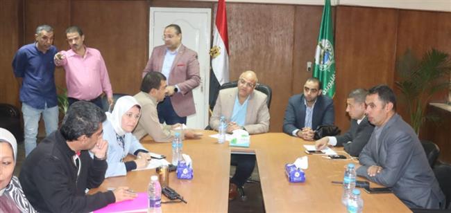 محافظ القليوبية يستجيب لطلبات المواطنين خلال اللقاء الجماهيري 