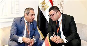 وزير الإسكان ورئيس "شركة العاصمة" يتابعان موقف المشروعات بالعاصمة الإدارية الجديدة 