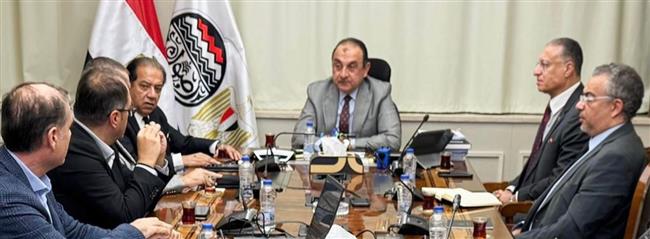 وزير قطاع الأعمال يبحث مع شركة "IGSAS" التركية التعاون في صناعة الأسمدة