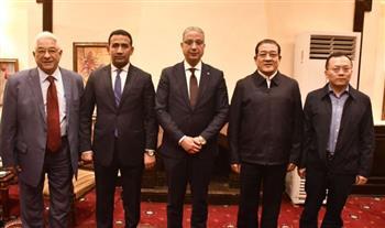 محافظ الفيوم يؤكد على التوافق مع مقاطعة خينان الصينية في مجالات الإنتاج