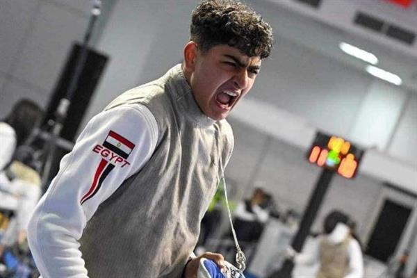 عبدالرحمن طلبة يفوز بذهبية كأس العالم لناشئي سلاح الشيش بكوبا