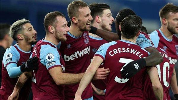 وست هام يفوز على وولفرهامبتون 2-1 في الدوري الإنجليزي الممتاز