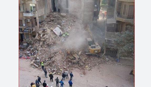 وزيرة التضامن تتابع حادث عقار العباسية المنهار