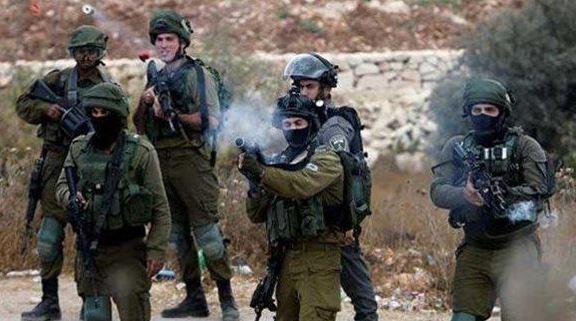 إصابة شاب فلسطيني وطفل برصاص الاحتلال الإسرائيلي عقب اقتحام بيت فوريك
