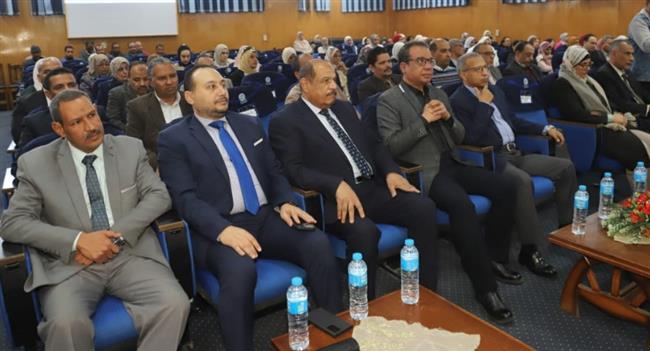 "عكاوي و "شريف" يشهدان احتفالية دمج الوحدات الحسابية بجنوب الوادي