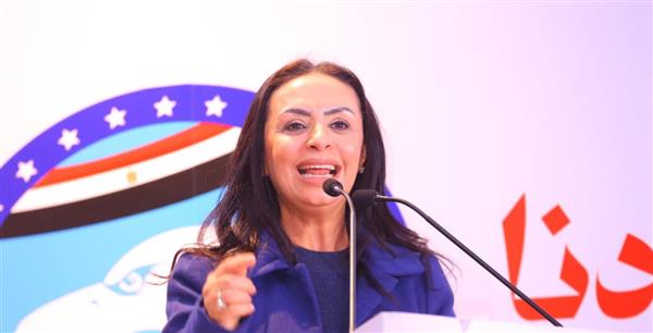 وزيرة التضامن تشهد احتفالية حزب مستقبل وطن بتجهيز 1000 عروسة من فتيات الجيزة