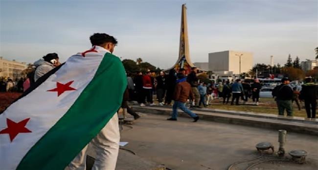 اتصالات روسية "بناءة" مع اللجنة السياسية لـ"هيئة تحرير الشام" في سوريا