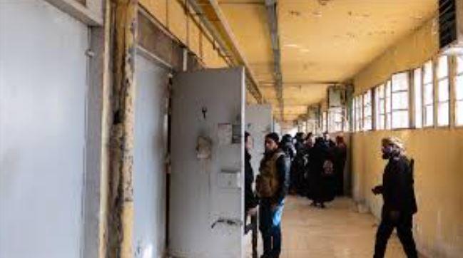 وزير العدل اللبناني: هناك 725 معتقلا لبنانيا في السجون السورية