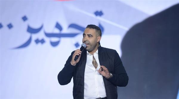 محمد عدوية يتألق بأجمل أغانيه في حفل مبادرة "فرحة ولادنا"
