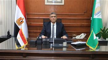   محافظ الجيزة: تكثيف جهود الرقابة التموينية لضبط أي عمليات تهريب
