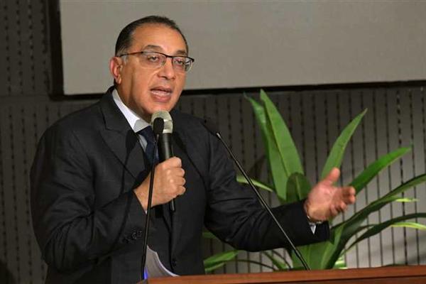بقدرة 500 ميجاوات .. رئيس الوزراء يفتتح محطة أبيدوس 1 للطاقة الشمسية في كوم أمبو