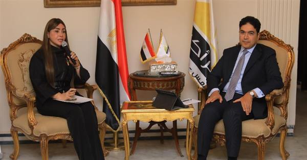 وزير الخارجية يعقد لقاءً مع الجالية المصرية في العقبة