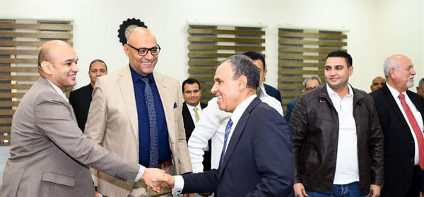 وزير الخارجية يعقد لقاءً مع الجالية المصرية في العقبة