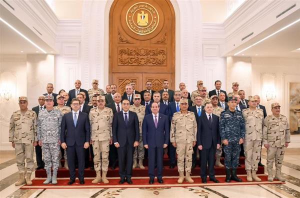 الرئيس السيسي يؤكد أن امتلاك مصر القدرة والقوة يضمن لها الحفاظ على أمن وسلامة مقدرات شعبها