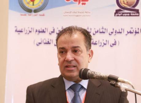 انطلاق فعاليات المؤتمر الدولي الثامن لشباب الباحثين بجامعة جنوب الوادي