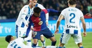 برشلونة يسقط في الخسارة الرابعة هذا الموسم ويقترب من فقد الصدارة