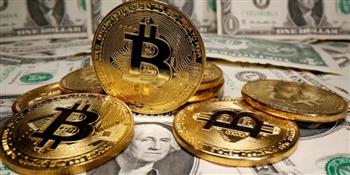   لأول مرة.. بيتكوين تسجل 106 آلاف دولار بالتزامن مع دعم ترامب للعملات الرقمية