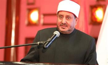   "الجلسة العلمية الثانية" تناقش التحديات وطرائق الفتوى ودَورها في حماية الأمن الفكري