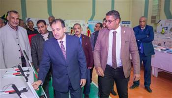   "دكان الفرحة" يوفر 38 ألف قطعة ملابس جديدة لرعاية طلاب جامعتي جنوب الوادي والفيوم