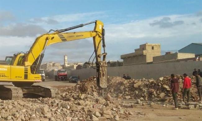 محافظ الإسكندرية يوجه بتنفيذ حملات مُكبرة لإزالة التعديات