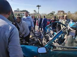 تصادم سيارة ملاكي وتوك توك في طريق بنها المنصورة الجديد