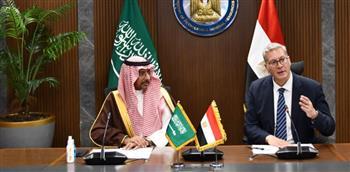 مباحثات مشتركة بين وزير البترول ووزير الصناعة السعودي