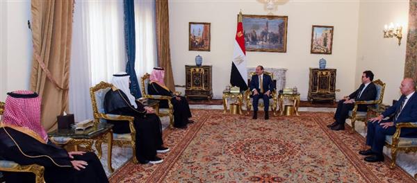 الرئيس السيسي يستقبل وزير الثقافة السعودي