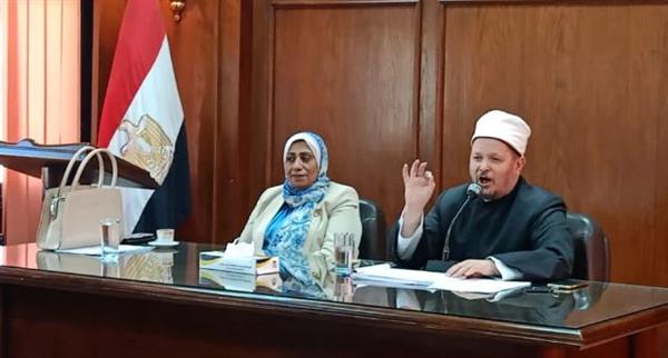 وزارة الإنتاج الحربي تنظم ندوتين توعويتين للعاملين حول "مكانة العلم"