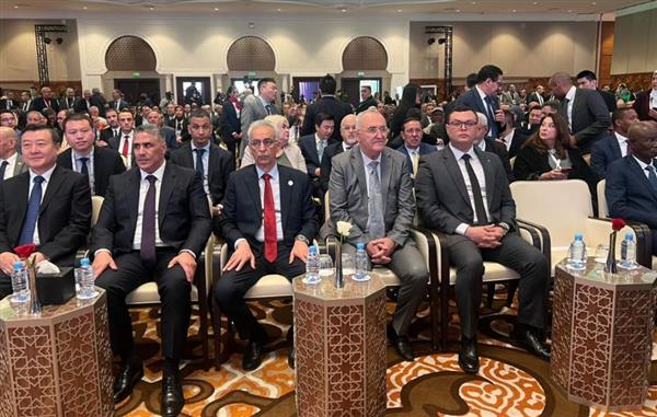 إشادة بالتواجد القوي والفعال لوزارة الإسكان المصرية في مؤتمر الإسكان العربي بـ الجزائر