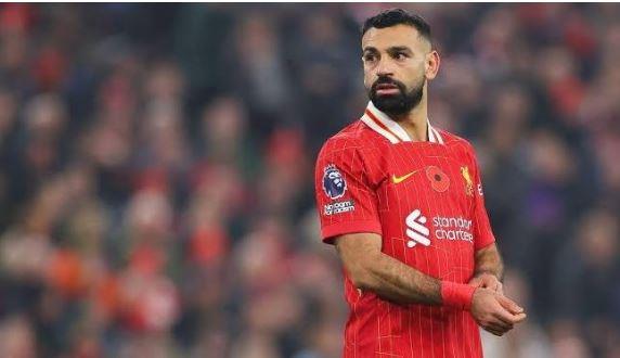موقع بريطاني: محمد صلاح يجدد عقده مع ليفربول لمدة موسمين