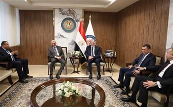 وزير البترول يستقبل وفدًا برلمانيًّا رفيع المستوى