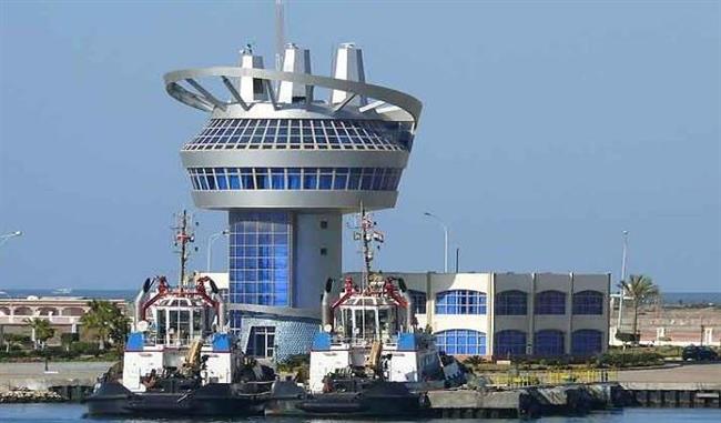 ميناء دمياط يستقبل وفدًا إفريقيًا للتعرف على مشروعاته وأنشطته