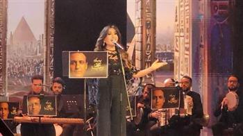   لطيفة تكشف سبب اختيارها أغنية "مصنع الرجالة" في حفل تكريم محمد رحيم