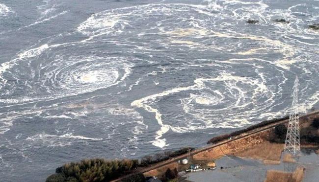 إعصار يهدد جزيرة فانواتو بالمحيط الهادي عقب الزلزال المدمر