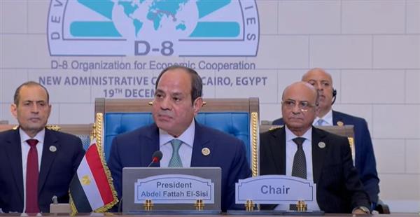 السيسي: العالم يشهد تحديات وأزمات غير مسبوقة تحتل فيها الصراعات صدارة المشهد