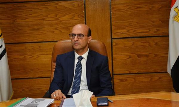 رئيس جامعة أسيوط يتفقد مستجدات الأعمال الإنشائية لمشروع مستشفى الأورام الجامعي الجديد