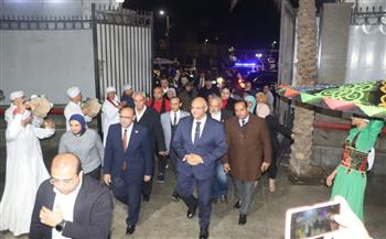   محافظ القليوبية يفتتح  معرض للكتاب ومنتجات الخزف بقصر ثقافة القناطر الخيرية