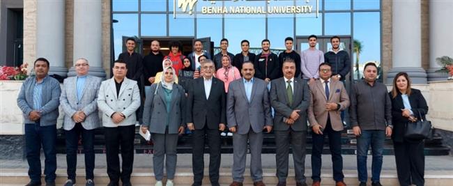 رئيس جامعة بنها الأهلية يترأس اجتماع اتحاد الطلاب