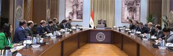   رئيس الوزراء يُتابع الموقف الخاص بتدبير الأقماح