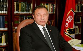   الخطيب يعتذر عن السفر إلى أمريكا.. ومرتجي يمثل الأهلي في قرعة مونديال الأندية